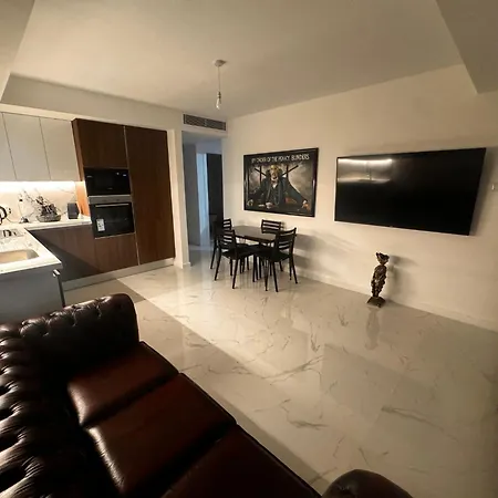 Appartement Beautiful Sea And Mountain View